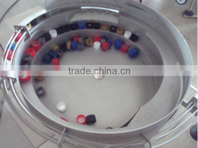 High performance flip top lid screwing machine