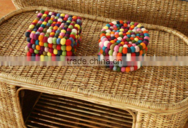 Flower pattern woollen carpet