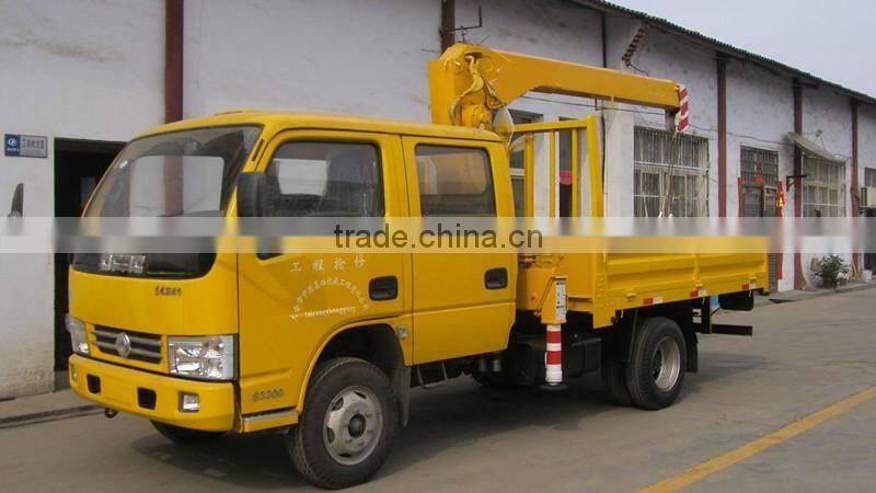 Dongfeng Brand Double Cabin 2 Ton Telescopic Boom Mounted Truck Crane
