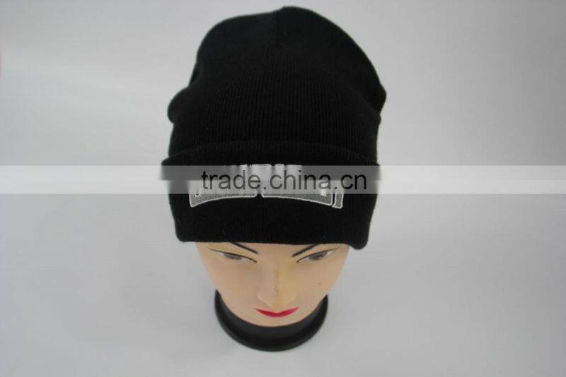 Promote cheap IN STOCK design logo black beanie hat