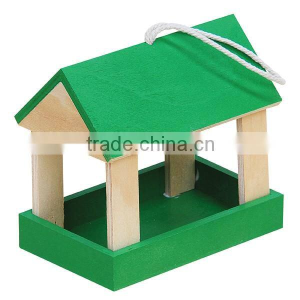 Wholesale FSC&SA8000 natural outdoor wild garden carved unfinished hanging wood bird feeder