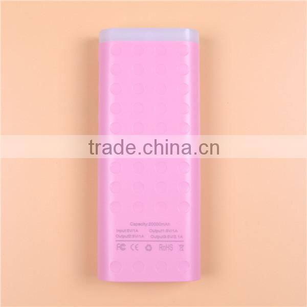 Factory Wholesale 15000mAh 3 USB Power Bank with Big Torch Light