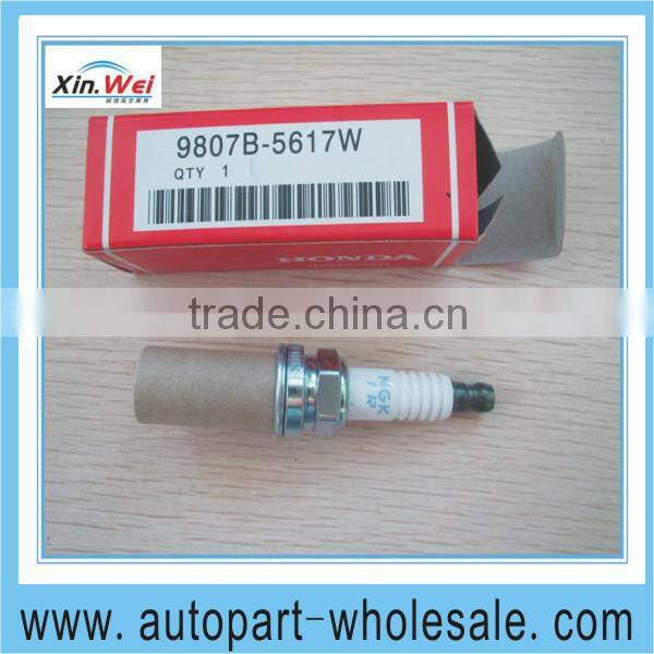 9807B-5617W Spark Plug for Honda