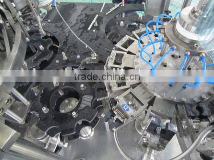 Professional manufacturers rotary type fully automatic beverage/milk/grape wine filling machine