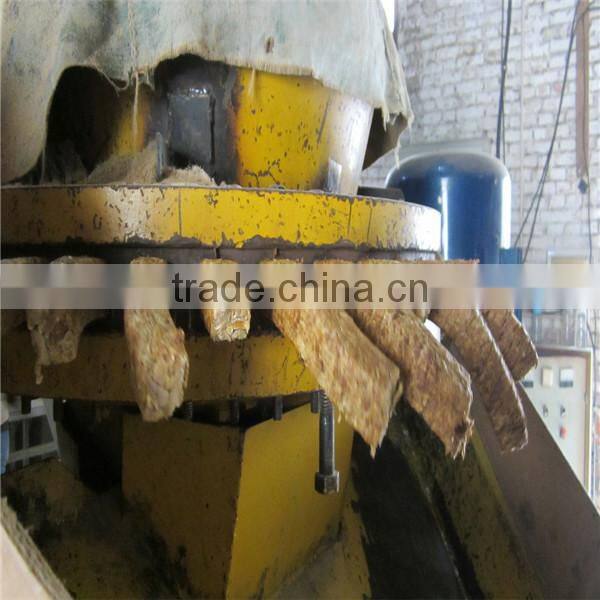 high efficiency and large stock Sawdust biomass briquetting machine