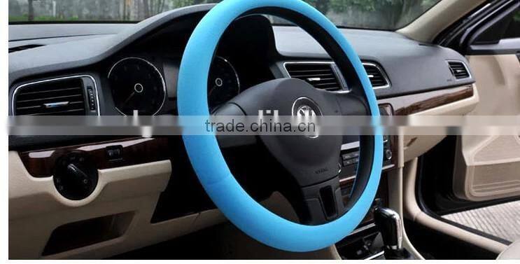 Soft safety durable silicone steering wheel cover for car