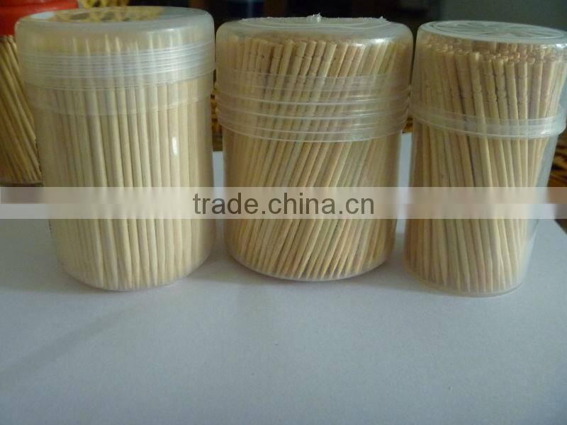 plastic bottle pocket bamboo toothpicks