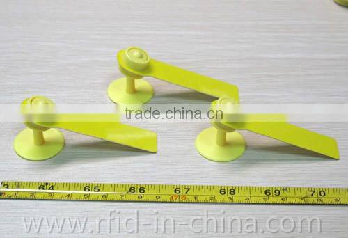 Anti-allergic UHF rfid livestock tag for tracking
