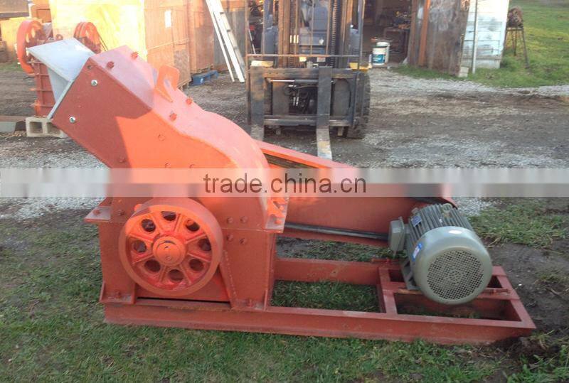 Portable hammer crusher with diesel engine