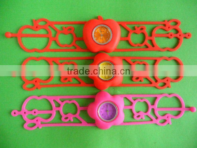 Hollow Wristband Digital and quartz silicone watch