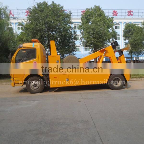 4*2 DONGFENG Towing lifting conjoined Wrecker 5 ton