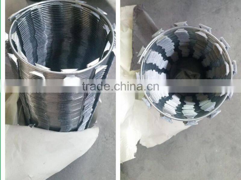 2015 Best selling !Hot-dipped Galvanized BT0-12 razor barbed wire