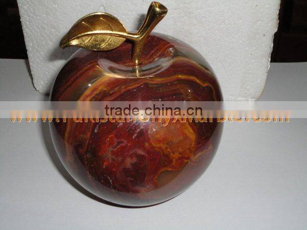 Best Salling PAKISTANI SUPPLIER NICE & SHINE ONYX APPLE WITH BRASS LEAF HANDICRAFTS