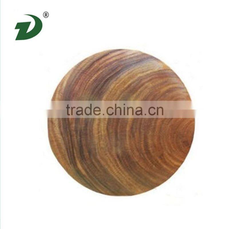 Simple design handmade fish cutting board with knife