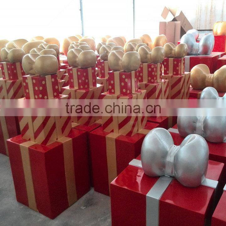 Outdoor or indoor FRP Christmas gift case stack