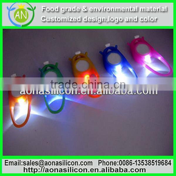 Lovely silicone frog light gifts