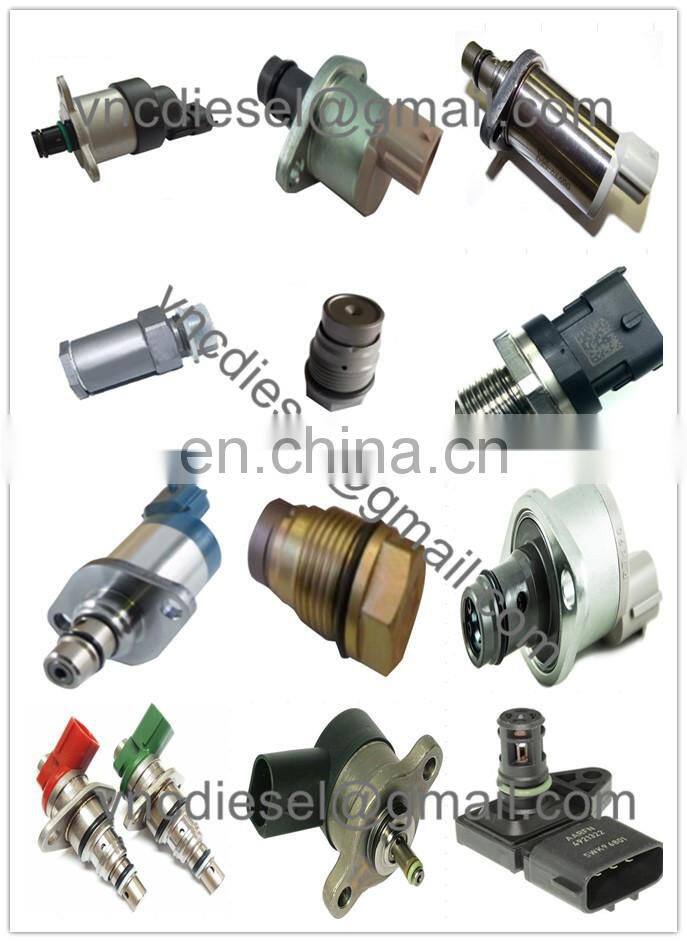Auto parts Denso common rail fuel injector nozzle DLLA155P1062 with high quality