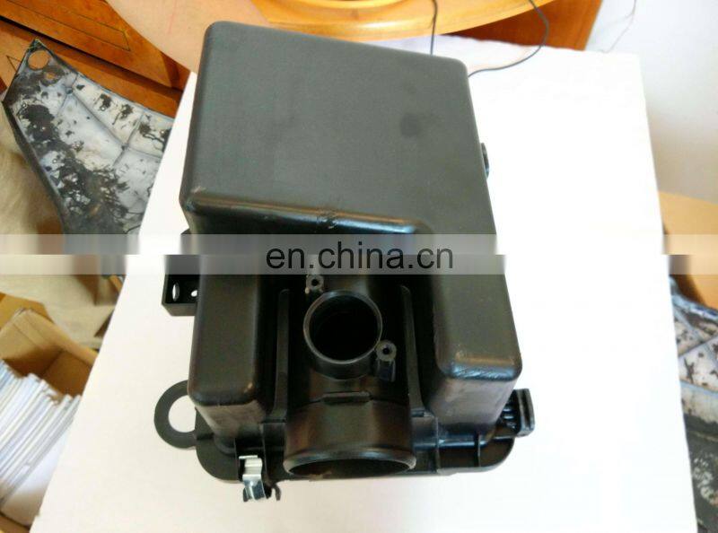 Car body parts Air filter 1.5 L for M3 Axela 2014 2015 2016