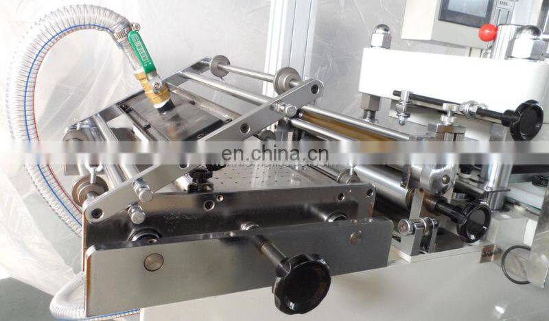 Aluminum foil sealing lid die cutting machine