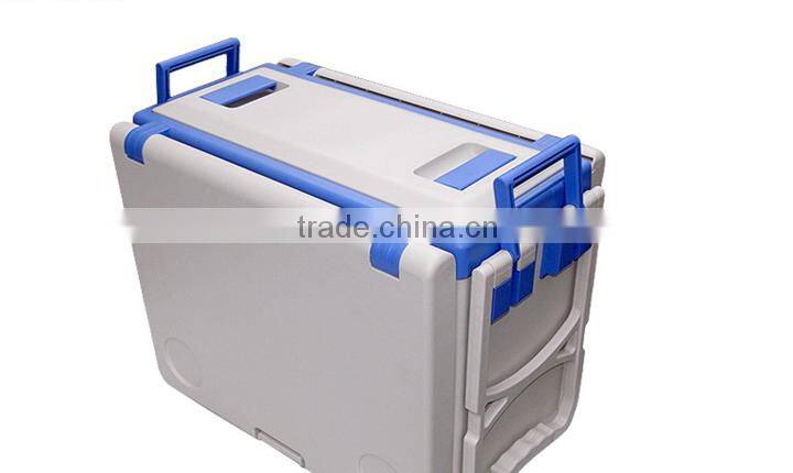 Portable Camping Ice Cooler Box With Fold-able Desk And Table