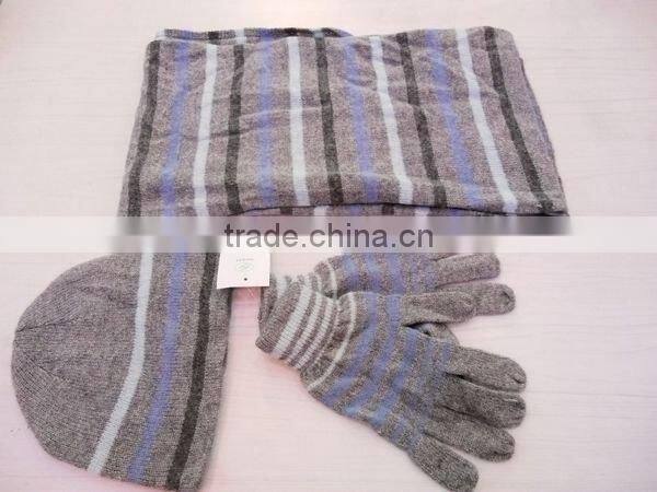 lambs wool stripe hat scarf gloves set