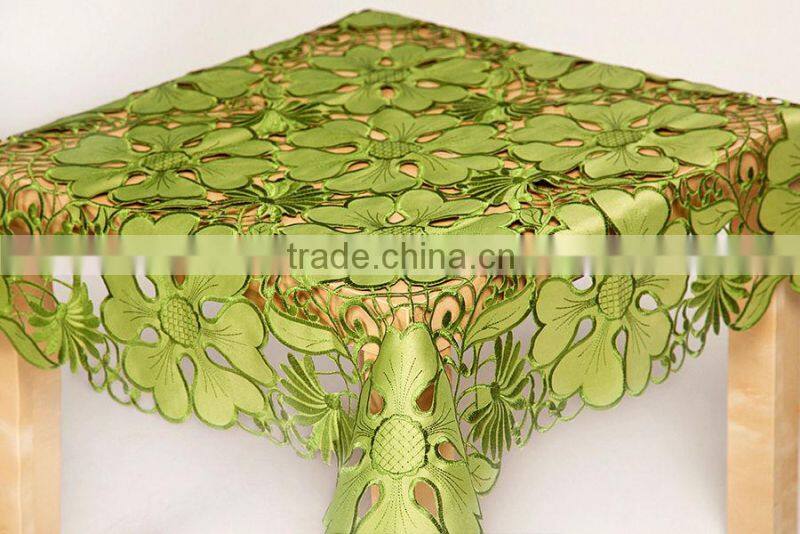 banquet table cloth , flower table cloth , good quality polyester table cloth