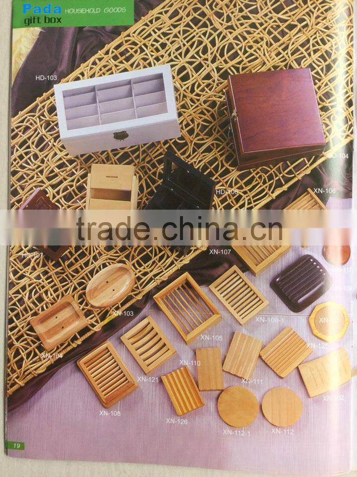 natural many wooden soap holder