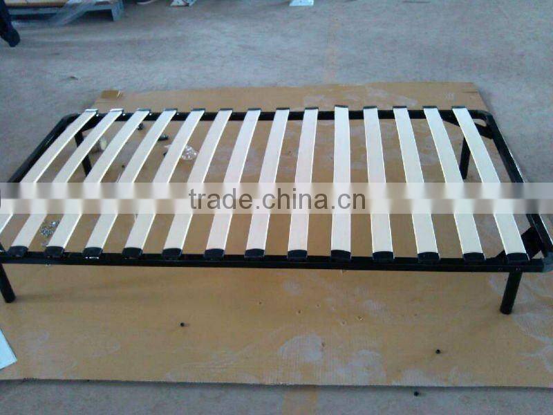 single broad board metal bed frame