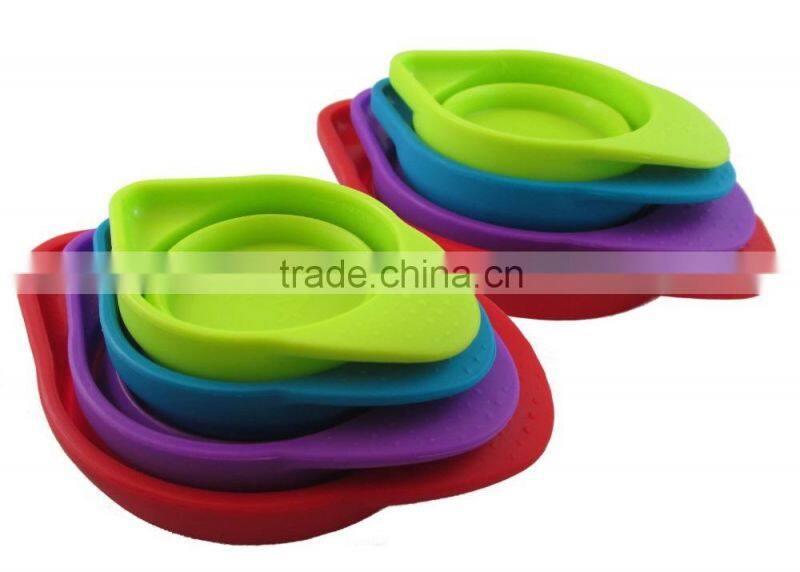 FDA silicone Stackable and Space Saving Foldable Silicone Measuring Cups Set Measuring tool