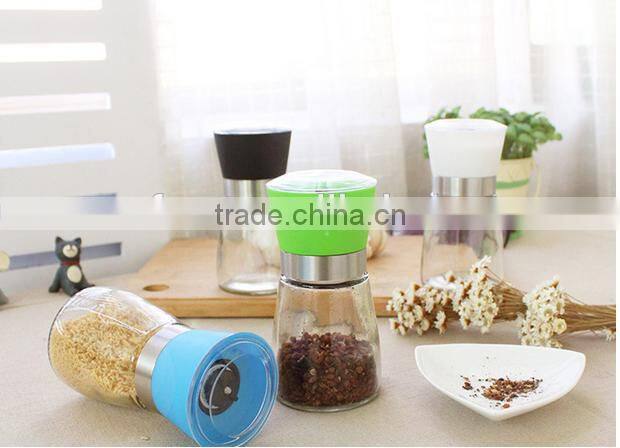 Salt And Pepper MIll / Pepper Grind Mill / Manual Pepper Mill