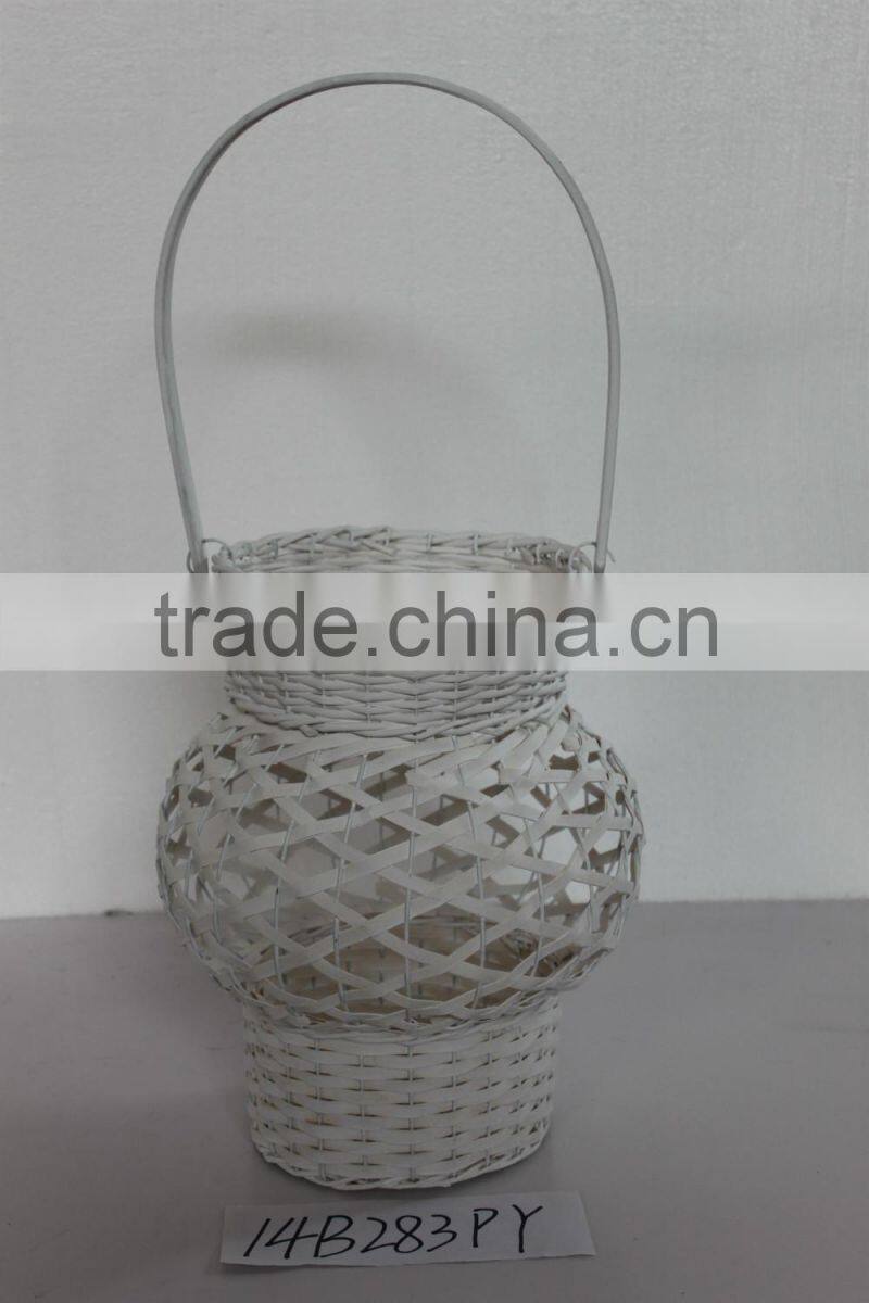 Lantern shape wicker home deco