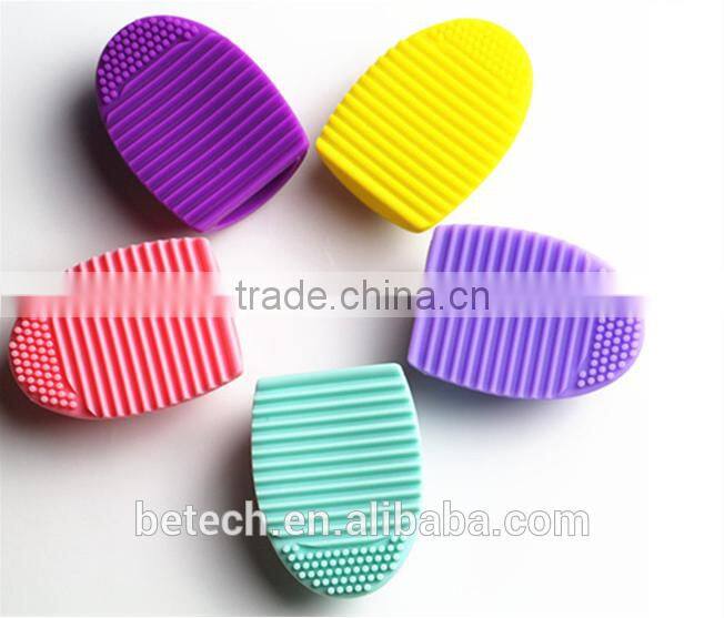 Makeup brush egg cleaning supplies The fashion colour makeup brush egg