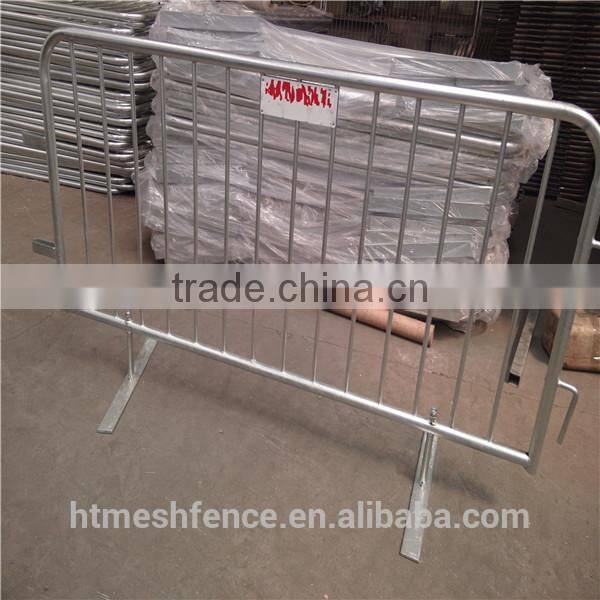 2014 new discount fashional high quality factory direct sold cheap 1.1m height canada crowd control barrier(made in china)