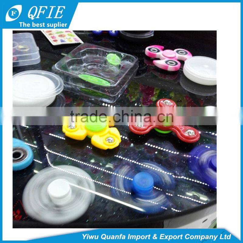 2017 hot mini Fingertip gyroscope STreet toy