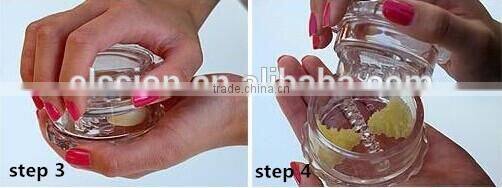 Plastic Garlic Press / Kitchen tool / Household tools