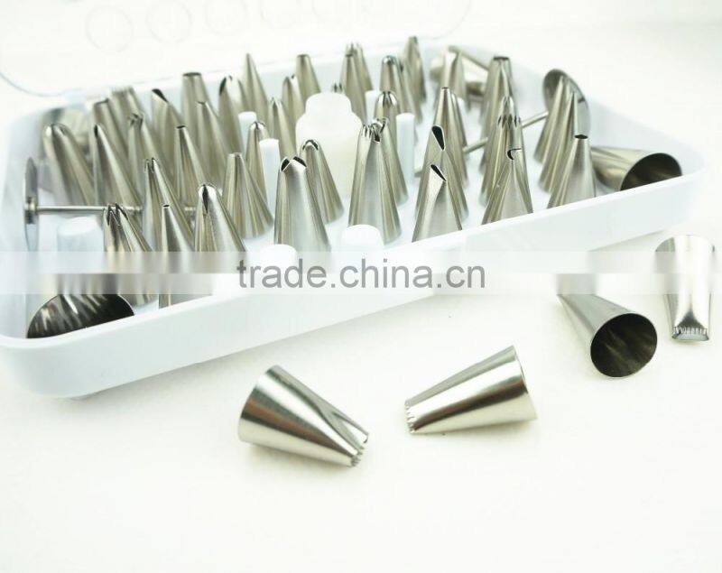 42156 52 Pcs 304 Stainless Steel Cake Master Decorating Tip Set, with Hinged Storage Box