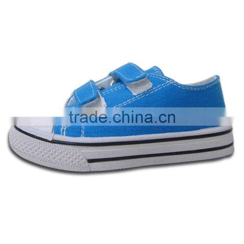 China Cheap Flat Shoes for Canvas with Sourcing Agent