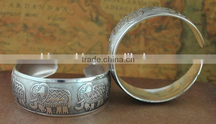 2016 antique silver cuff bangle new custom design cuff bangle wholesale cheap zinc alloy bangle
