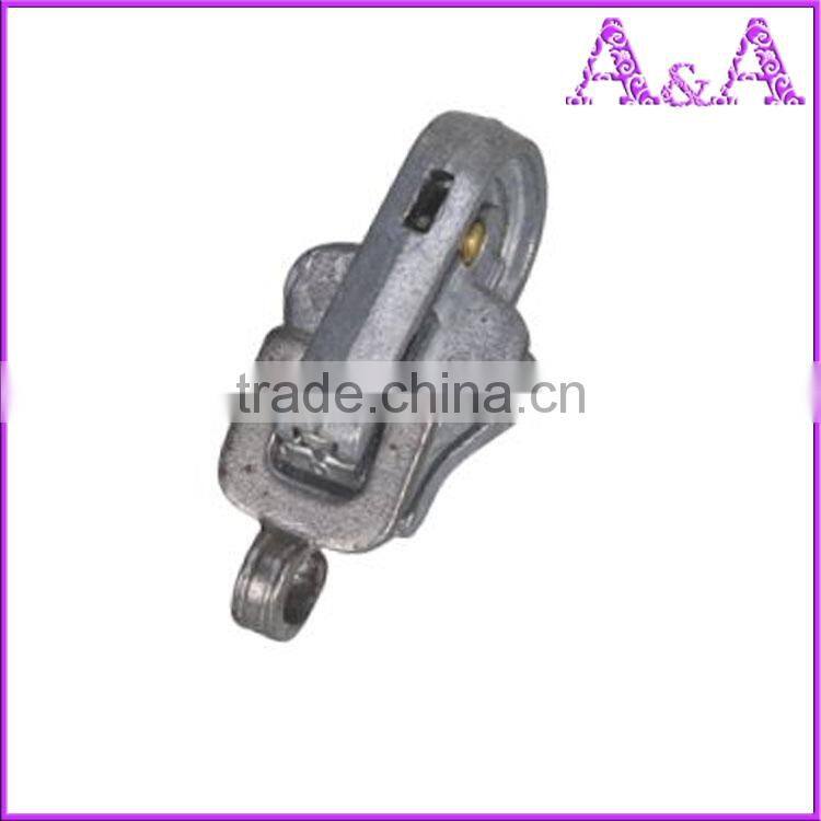 #5 silver shiny plastic slider N/L