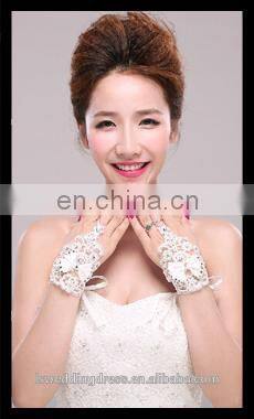 WG0002 The most fashionable and graceful wedding gloves