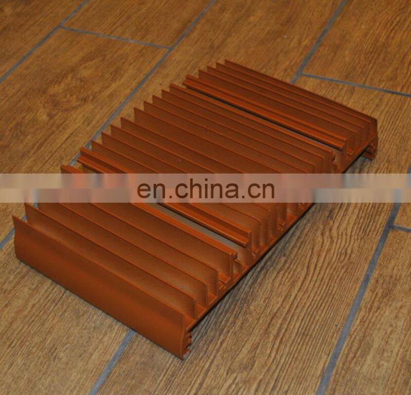 Large Size Customized Aluminum Heatsink/Radiation in Powder Coating