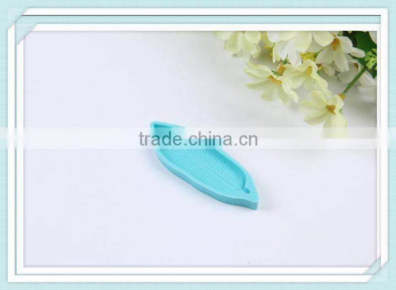 BEST SALE customed leaf shape silicone cupcake molds for cake decorating