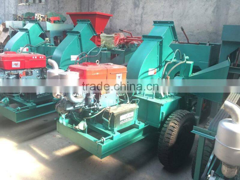 Professional mobile diesel engine wood sawdust crusher with 5-10% discount