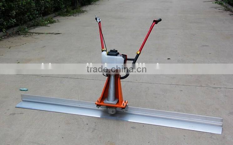 cheaper price high quality road concrete vibrating screed with Honda engine