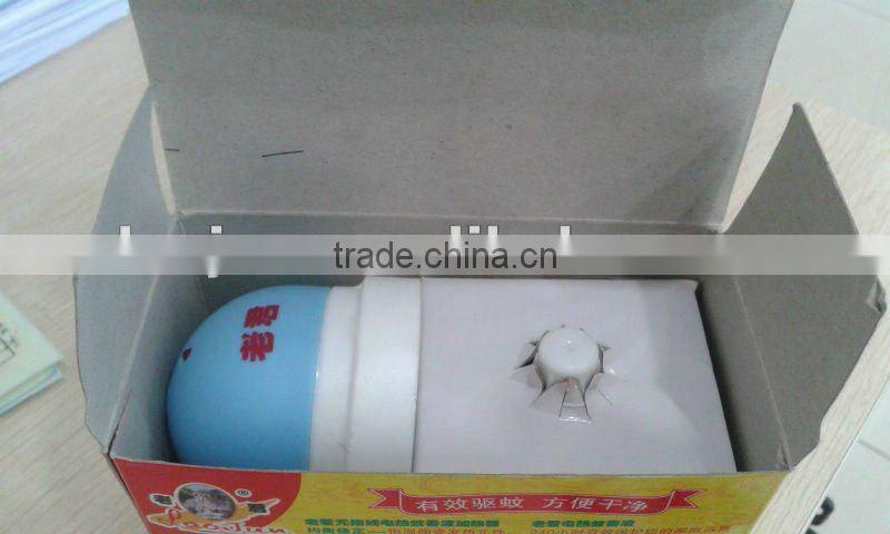 Electric mosquito vaporizer with liquid