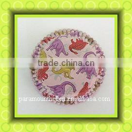 Dessert cup with printed flower patterns