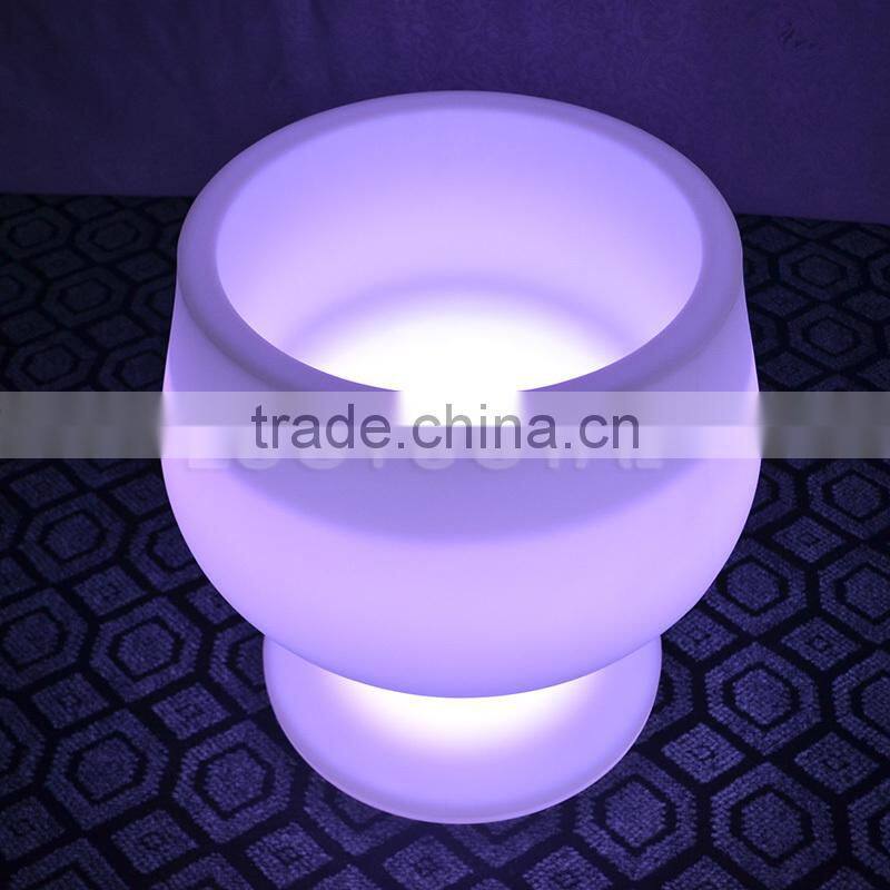 2015 New Cordless Waterproof Rechargeable RGBW Multi Color LED Light up bar ice bucket