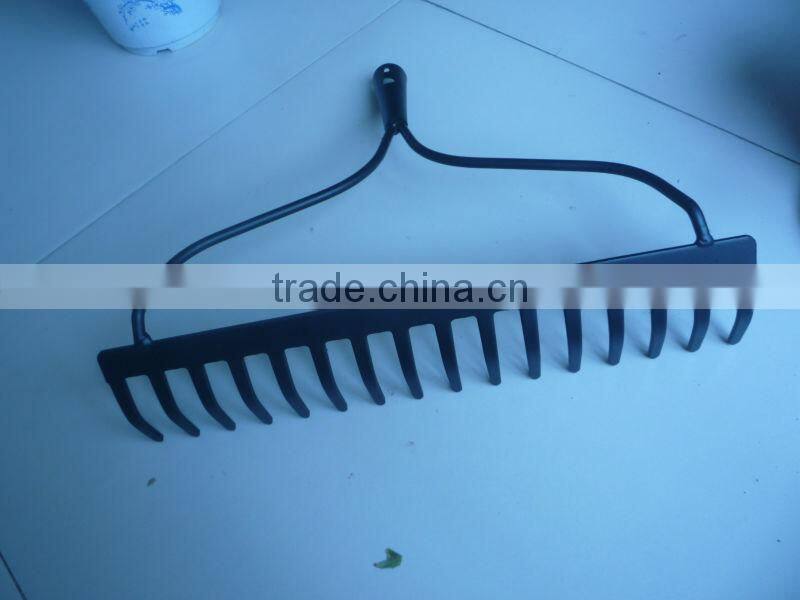 R108 rake with wood handle