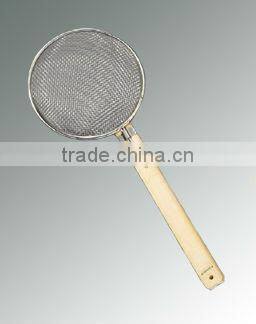 Stainless Round Soba Noodle Strainer with Bamboo Handle Noodles Cooking Accessories