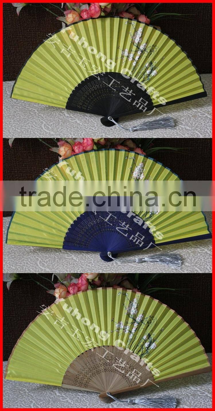 Wholesale and cheap cloth folding fan